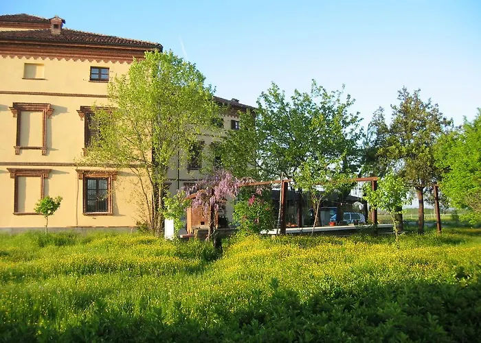 Bed & Breakfast Monvicino 3*